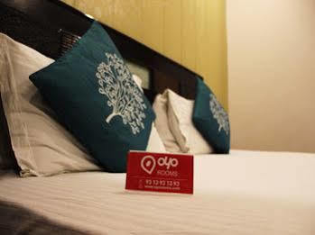 Oyo Rooms Pitampura Rani Bagh Nueva Delhi Exterior foto